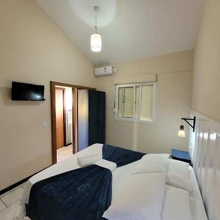 Pousada Genoveva - Apto Com Um Dormitorio Farol de Santa Marta Exterior photo