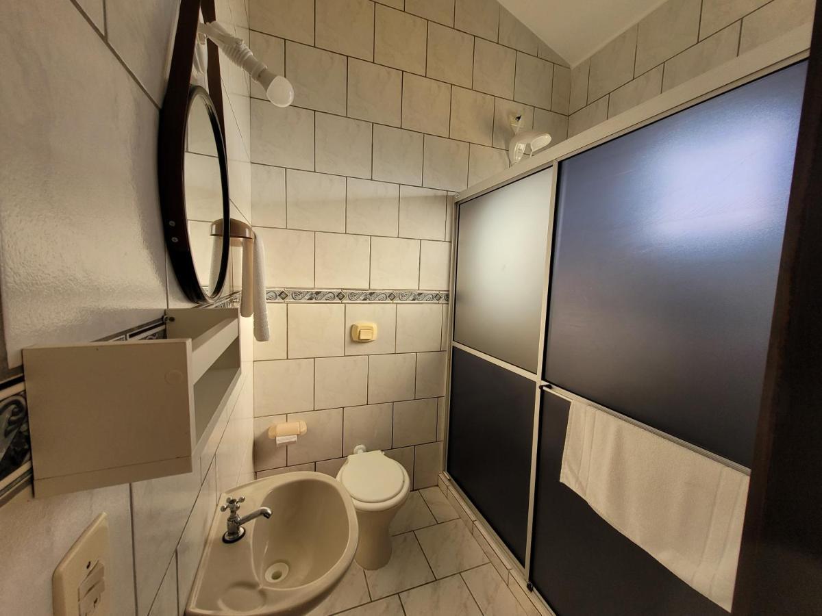 Pousada Genoveva - Apto Com Um Dormitorio Farol de Santa Marta Exterior photo
